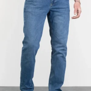 pantalon-wrangler-jean-river-881-true-tappered