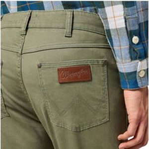 pantalon-wrangler-larston-812-slim-tappered-dusty-olive